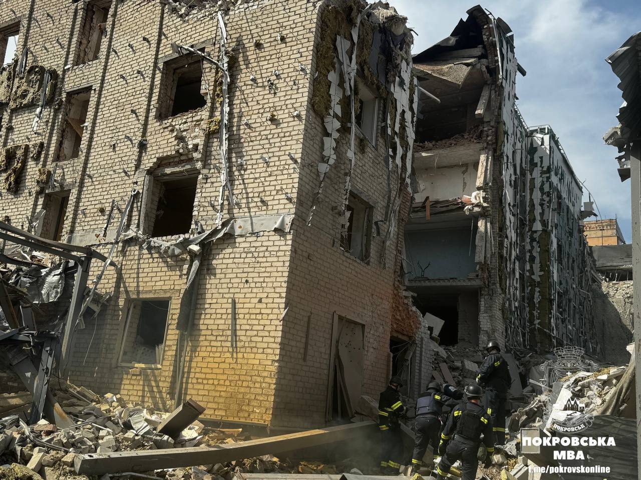 A blow to a hotel in Pokrovsk